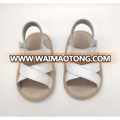 2018 customized simple soft rubber sole white baby leather sandals